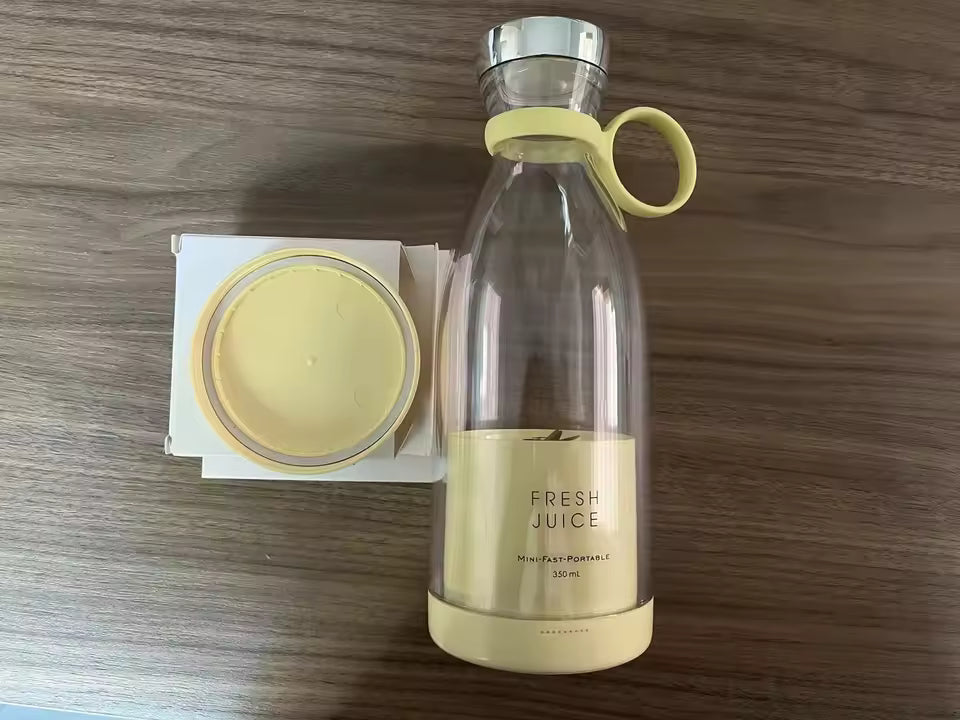 Portable Electric Mini Juicer